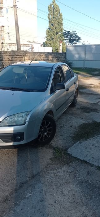 Форд фокус 2 2005