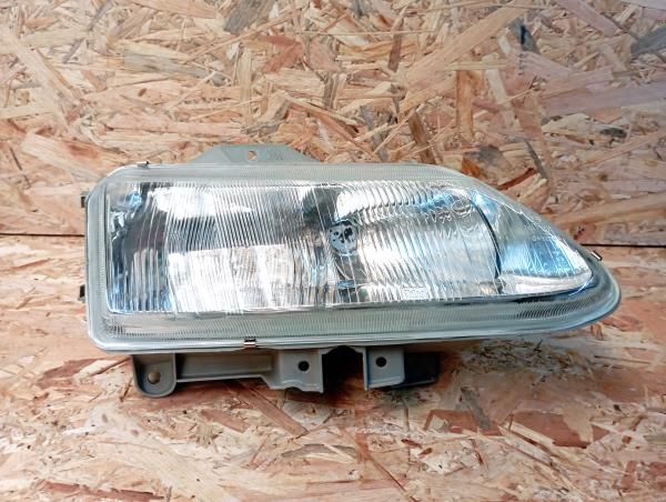 Ótica / farol direita RENAULT Laguna I (B56_, 556_)