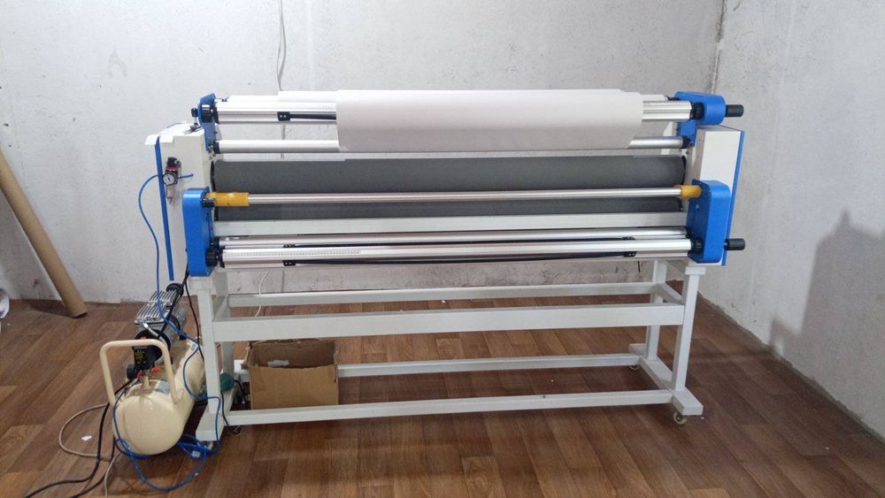 Широкоформатний друк, банери, плівка,Вінниця