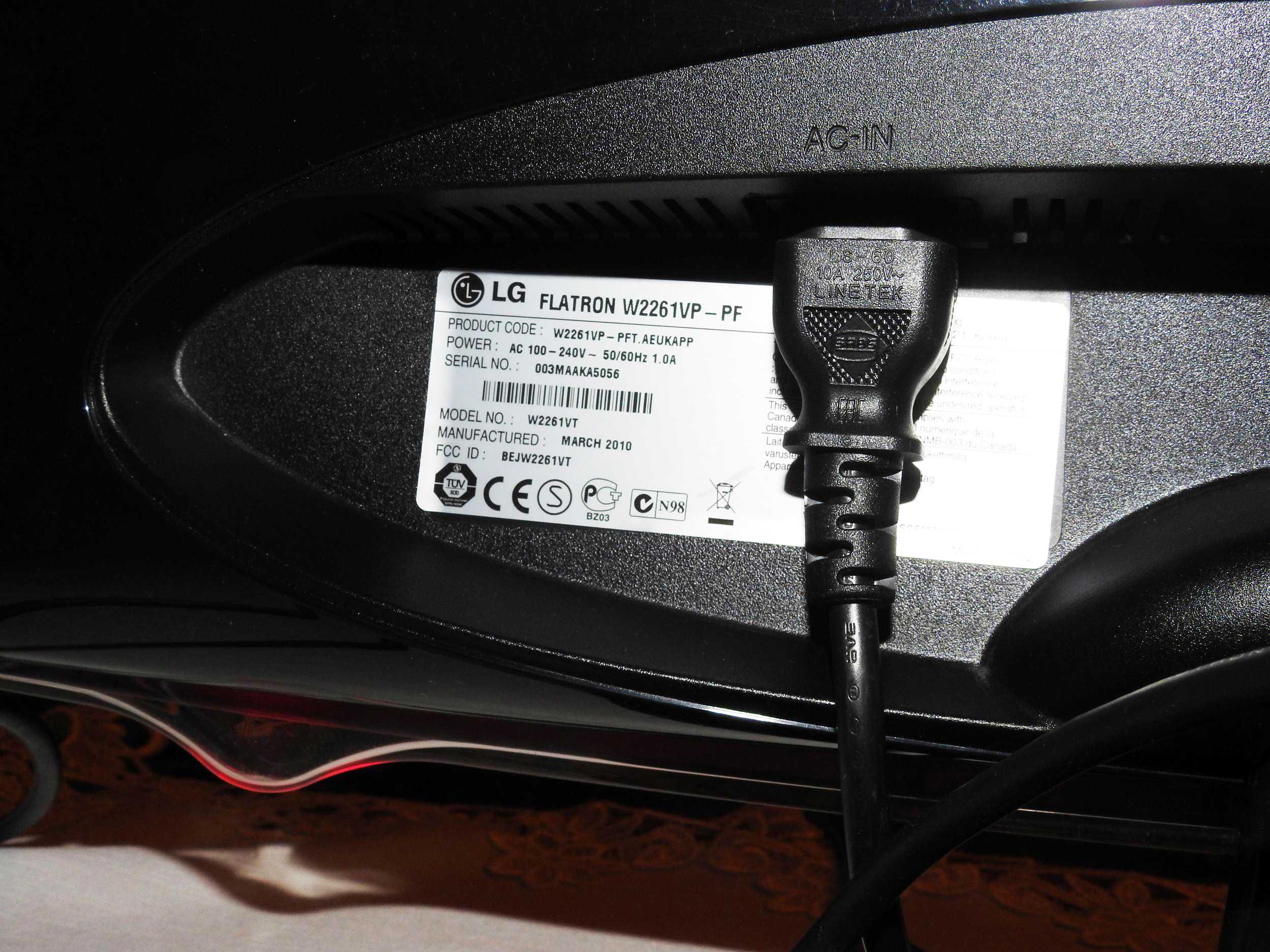 Monitor LG Flatron W2261VP