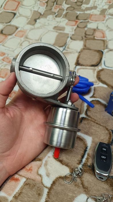 Заслонка на выхлопную систему автомобиля 63мм выхлоп прямоток