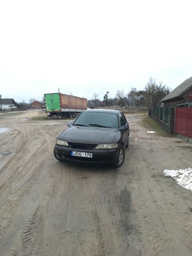 Opel Vectra B 2000 рік