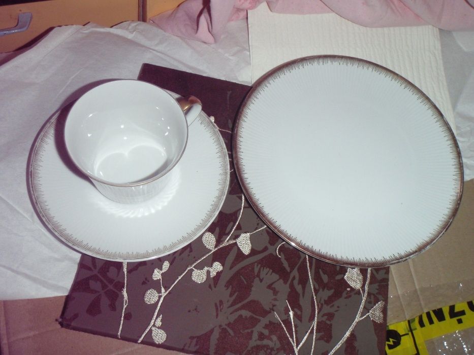 Zestaw śniadaniowy Bavaria porcelana filiżanka, spodek, talerzyk