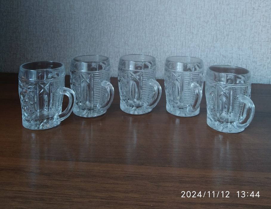 Продам посуд скляний та кришталевий