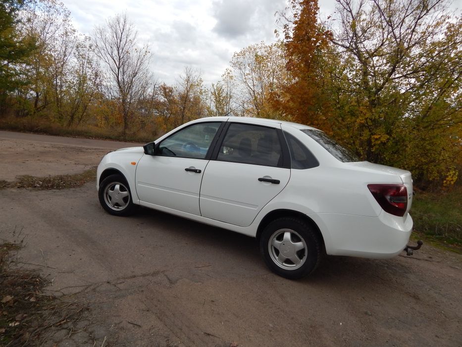 Продам. ВАЗ 2190 Lada Granta
