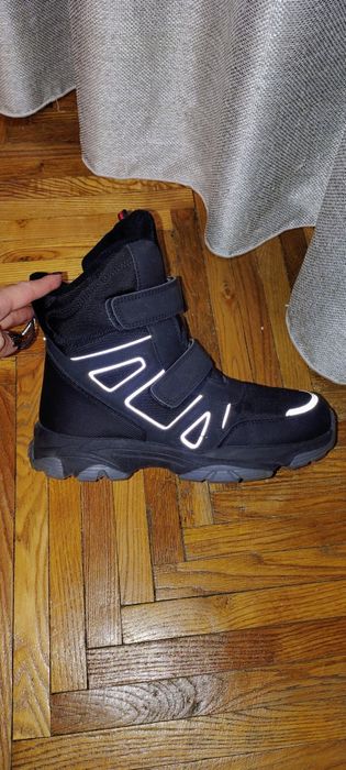 Зимове взуття підліткове
