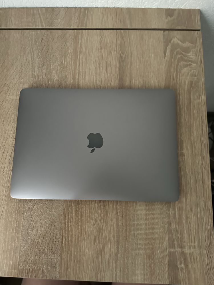 Продам macbook pro