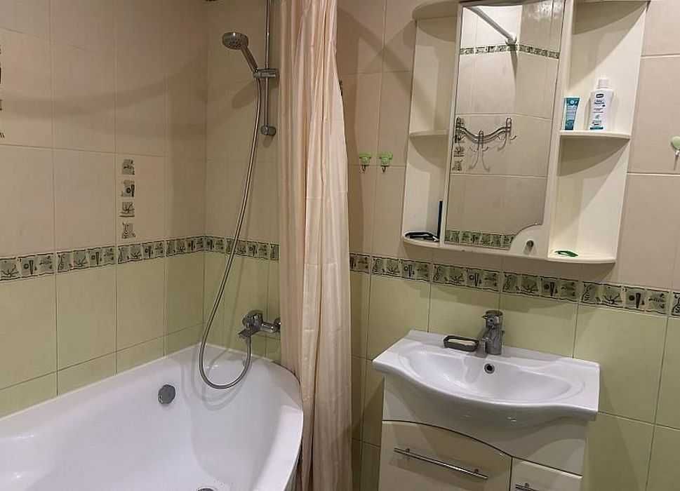 Продам 3 комн.кв.в новострое возле м.Салтовская. (404512)