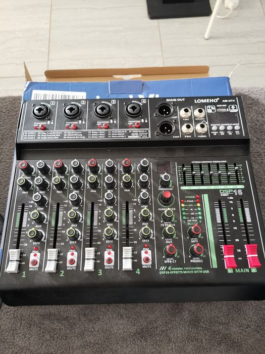 Mesa mistura 4 canais