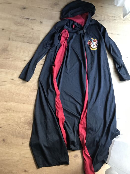 Roupas e acessorios de carnaval e halloween