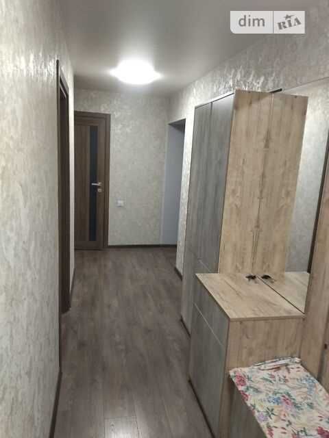 3к! квартира, Поділ, 5/10 пов, 73 м2, цегла, косметика, роздільні кімн