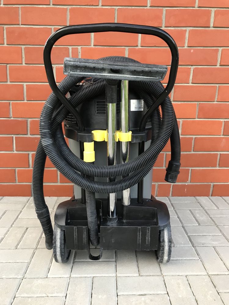 używany odkurzacz KARCHER NT 70/3 PROFESSIONAL