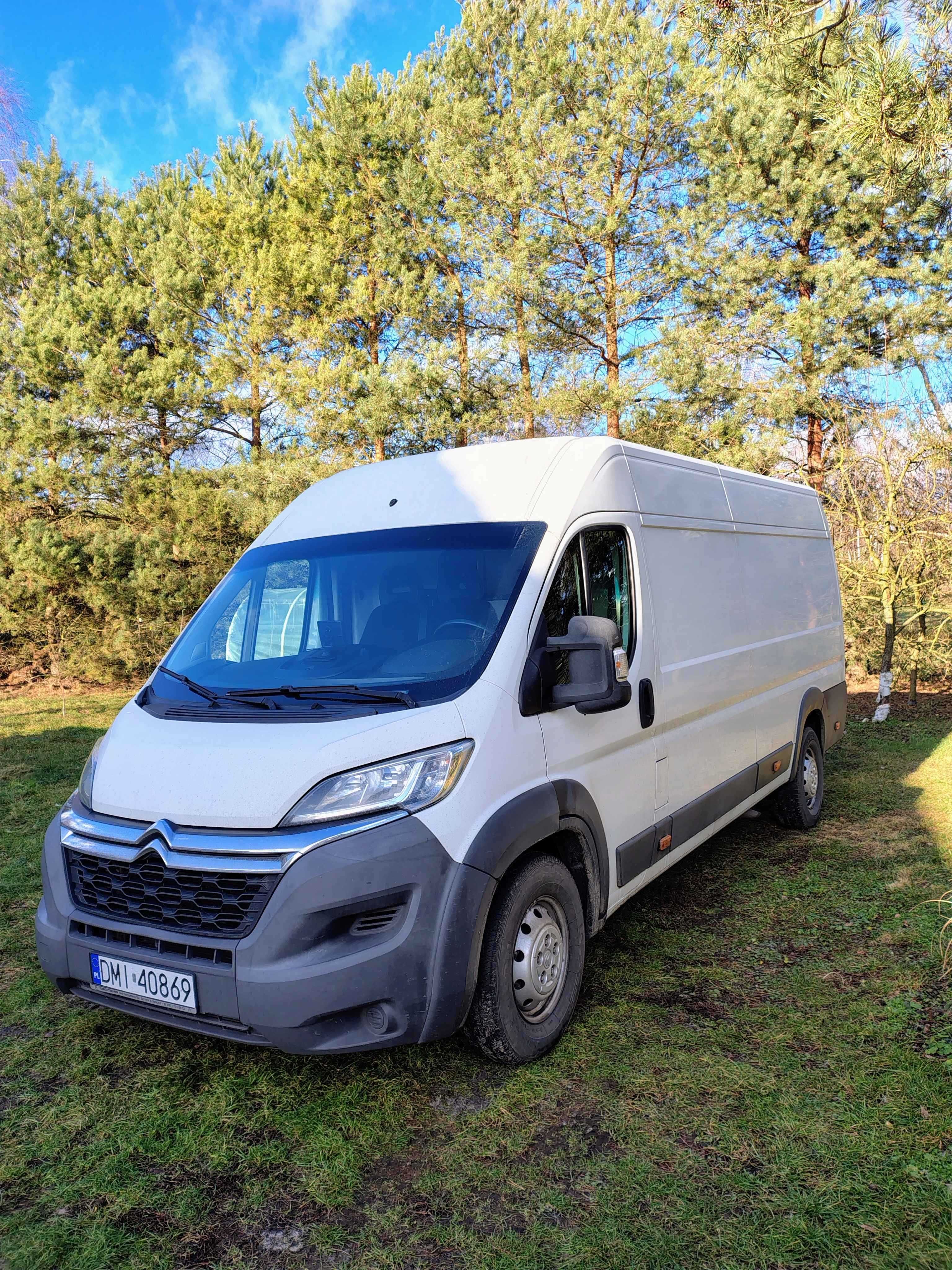 PRZEPROWADZKI Usługi Transportowe