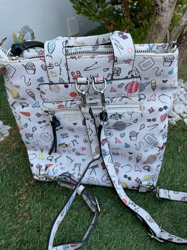 Mochila branca parfois