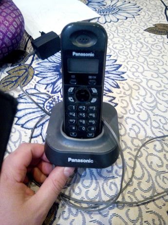 Телефон Panasonic KX-TG1401UA