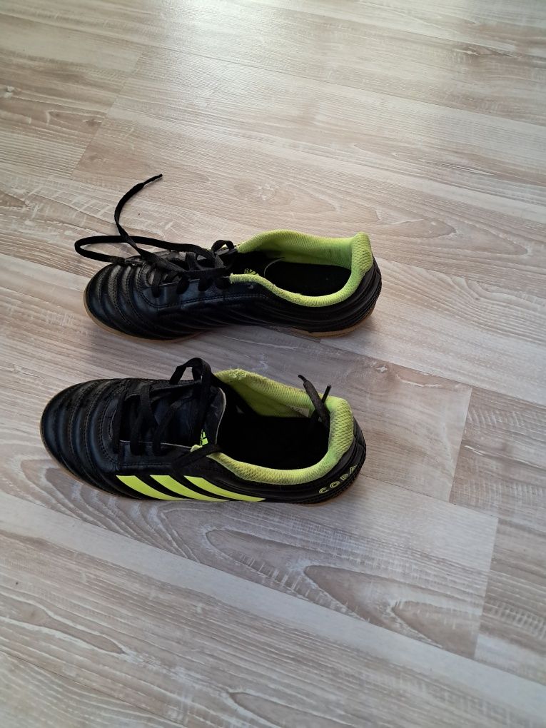 Buty do piłki halówki Adidas copa rozm. 36 i2/3 czarne plus gratisNike
