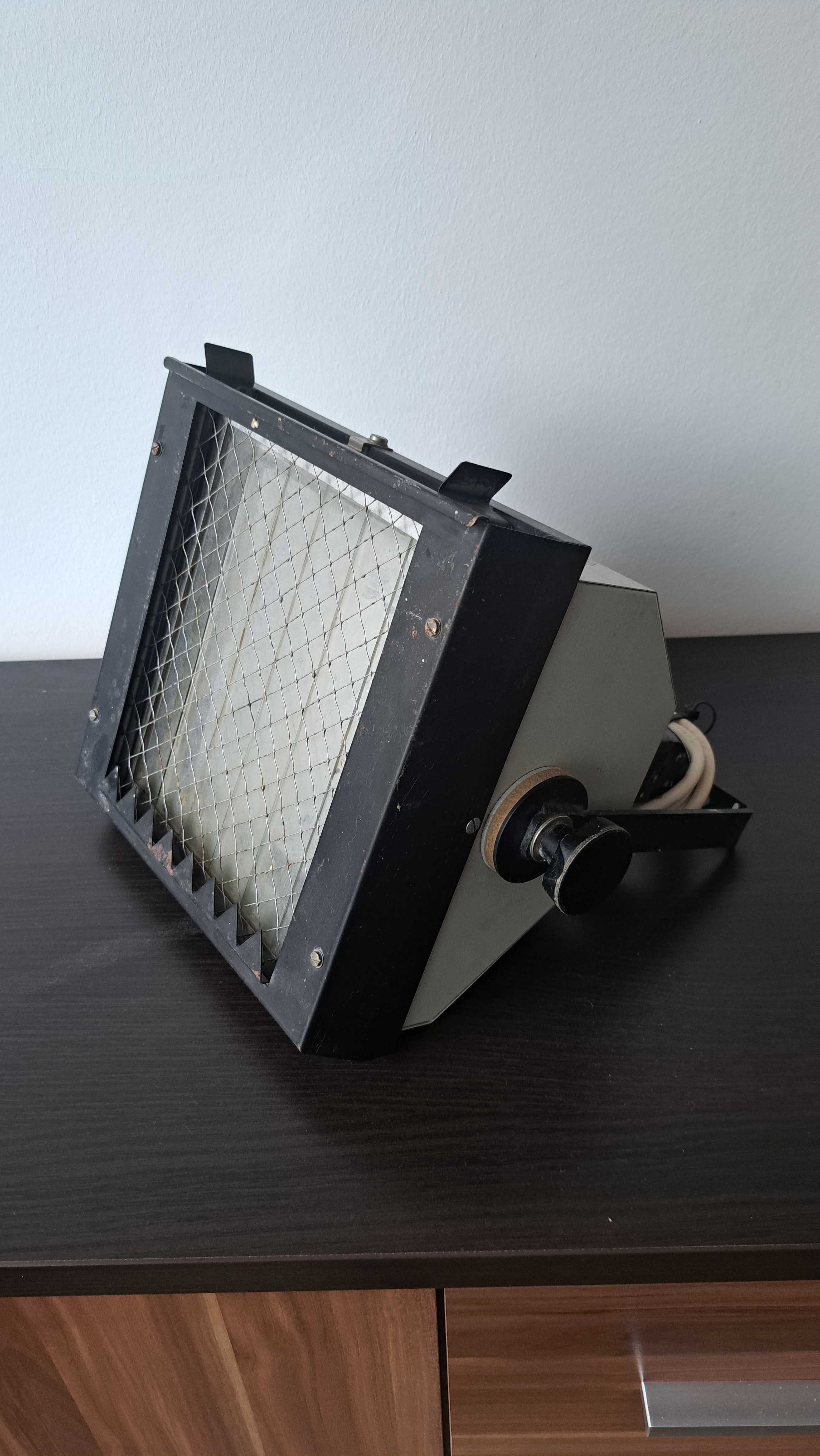 Lampa produkcji NRD NARVA