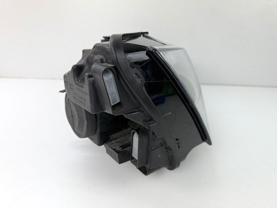 Skoda Scala 657 Lampa Prawa Led H7 Przednia Przód