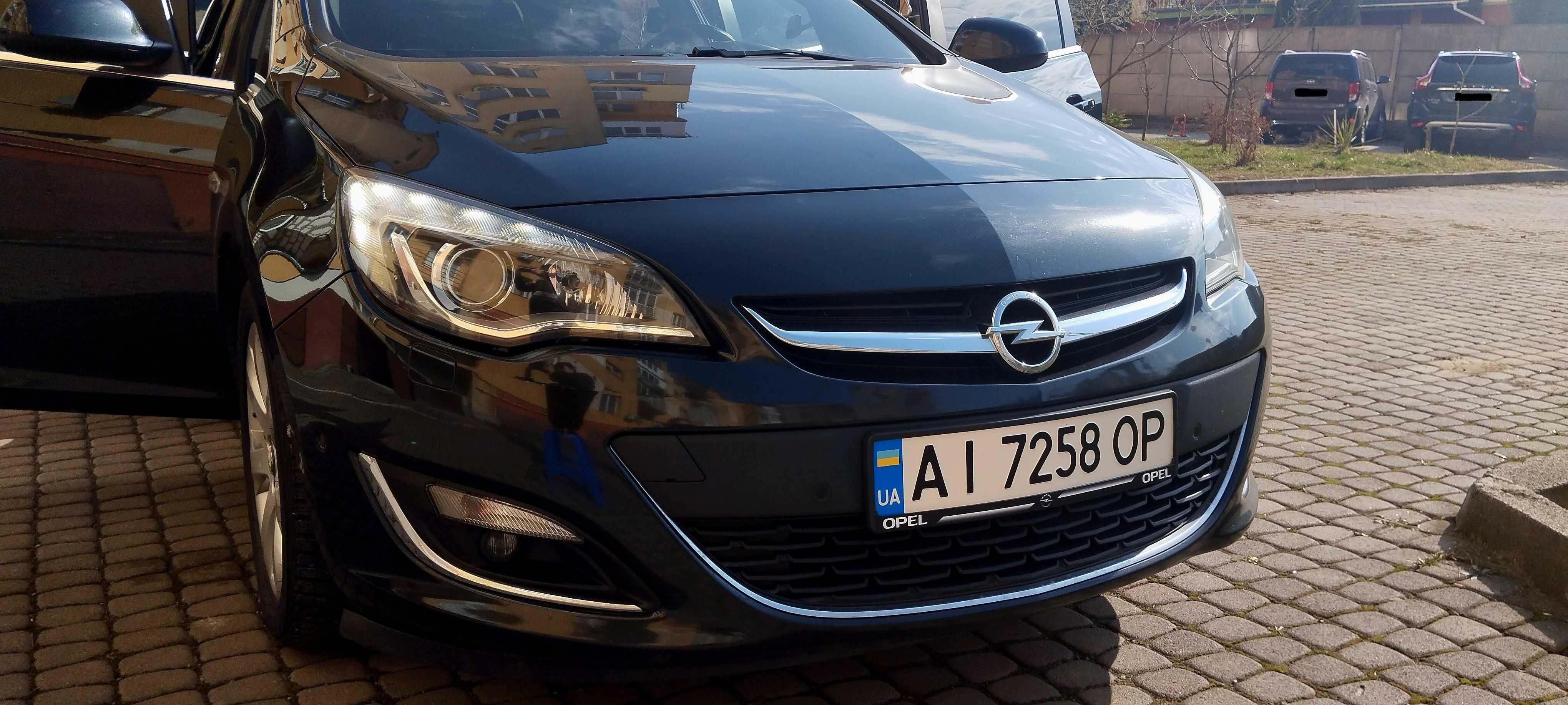 Opel Astra 2014 2.0 CDTI Base МТ (165 к.с.)