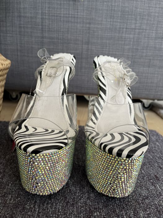 Buty na platformie r. 39 nowe transparentne jak pleaser zebra Roxie