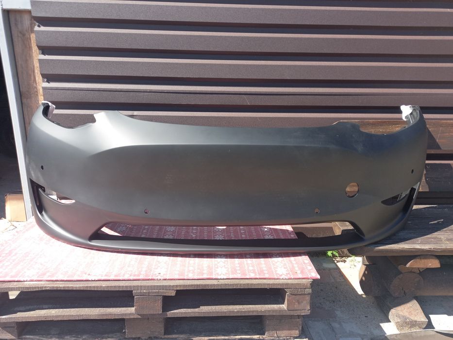 Накладка порога Tesla Model 3