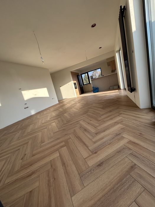 Profesjonalne Układanie Paneli Podłogowych – Wszystkie Rodzaje