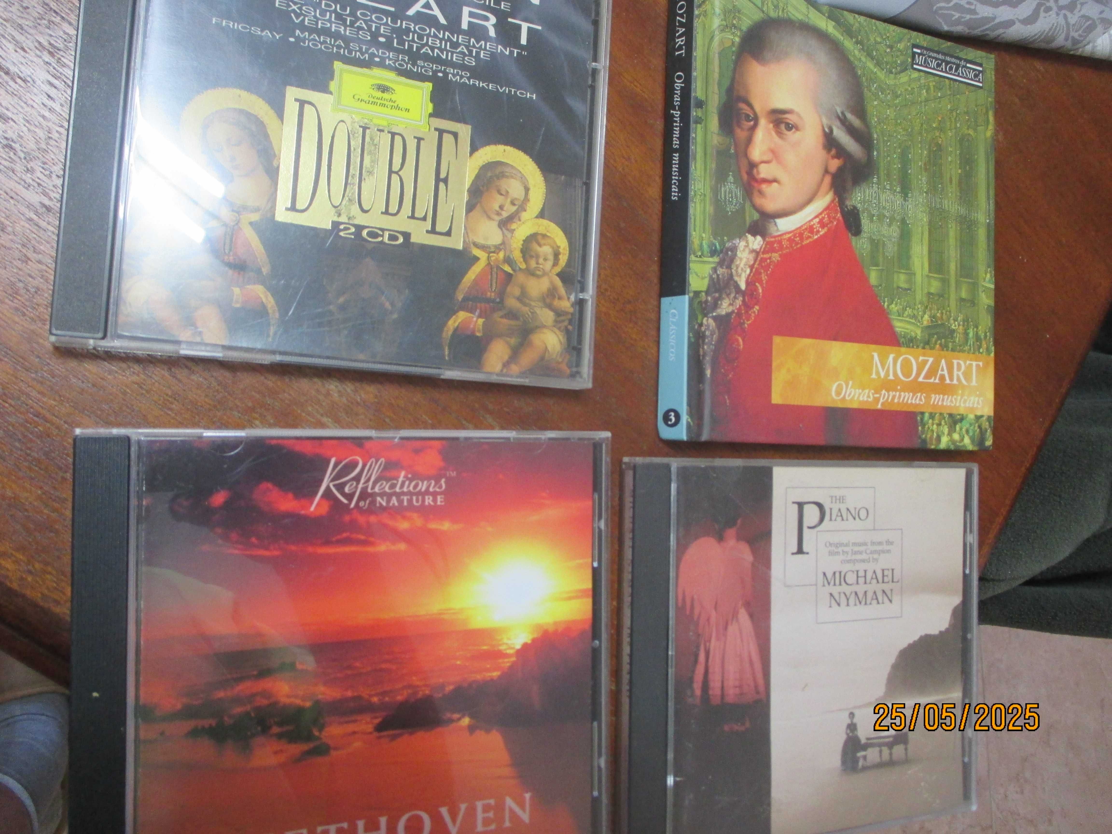Vários cd's de música clássica