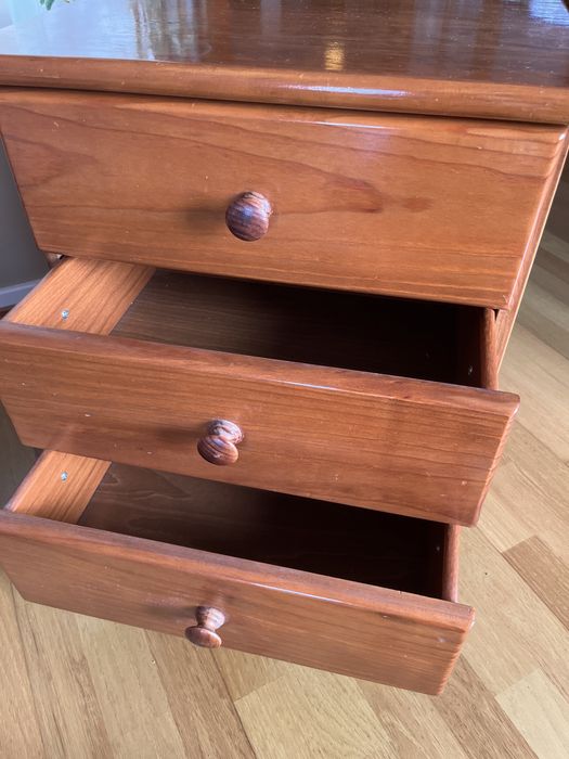 Par de mesas de cabeceira