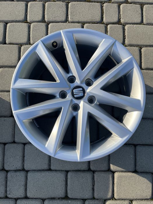 Alufelgi 5x112 17 cali Seat Leon Ibiza Altea Ateca opony 225/45/17