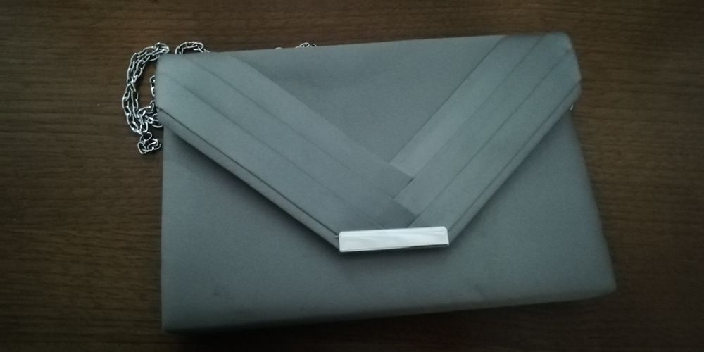 Vestido de Cerimônia de cetim ( com OFERTA)