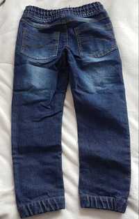 110cm, Ciemny niebieski, granatowy, jeansy, gumka, kieszenie, spodnie