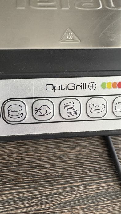 Продам гриль Tefal. Стан нового