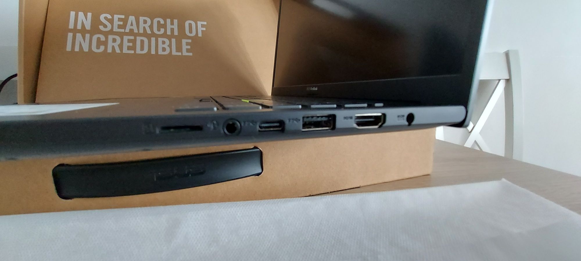 Laptop asus K514E nowy