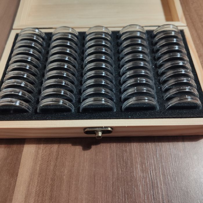 Pudełko na monety kolekcjonerskie