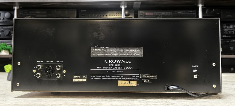 Касетний програвач Crown CTD-2200