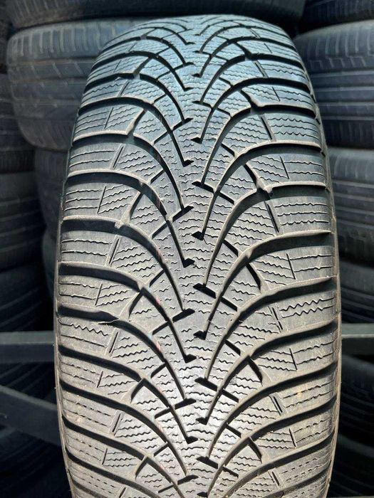 205/60 R16 Goodyear пара зима