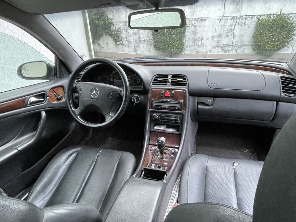 interior mercedes clk w208