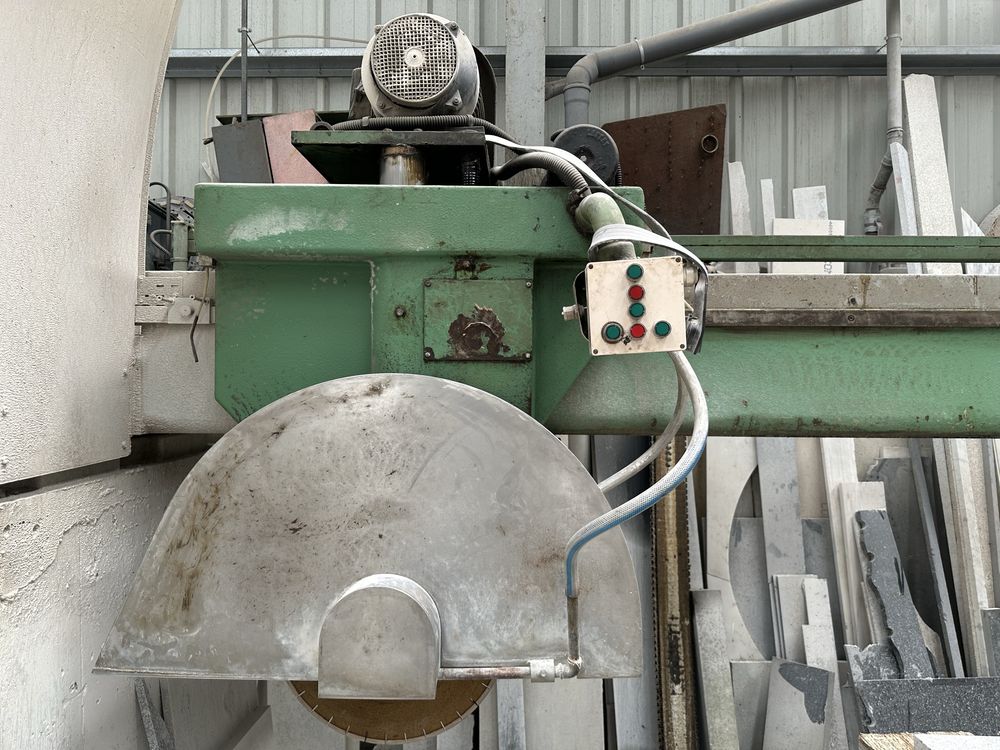 Máquina de Corte Pedrini marmore, granito, etc