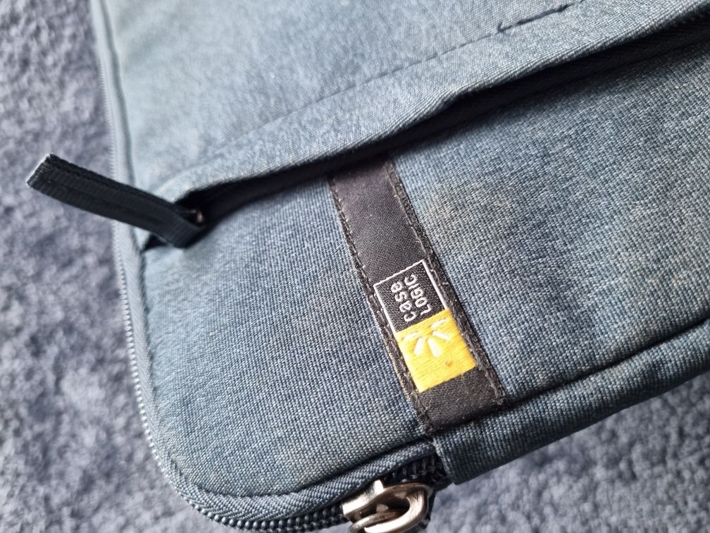 Pokrowiwc na laptopa 13' 14' 15' - Case Logic