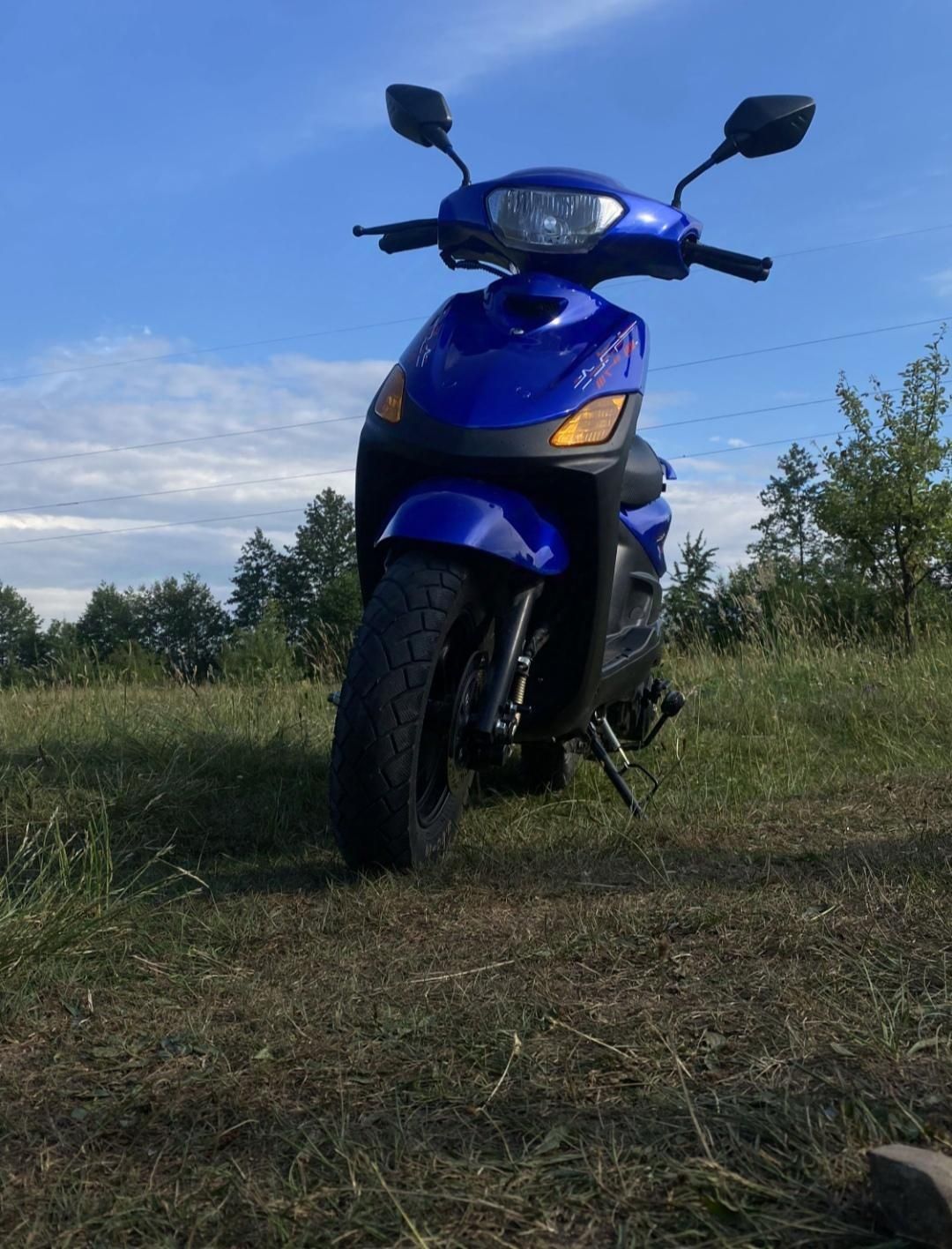 Продам скутер спарк 125