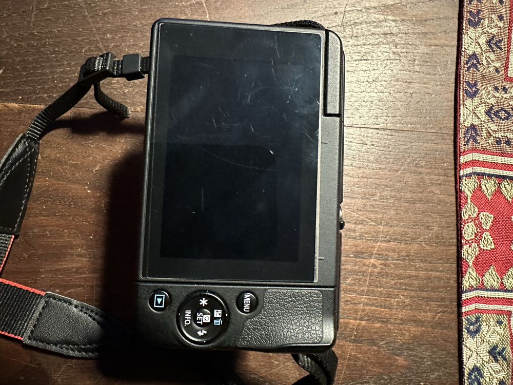 Canon EOS M10 15-45mm