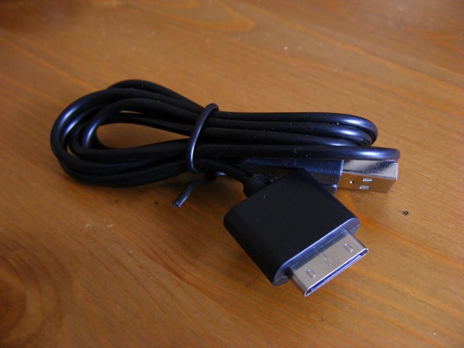 PSP GO - Cabo carregador USB - NOVO