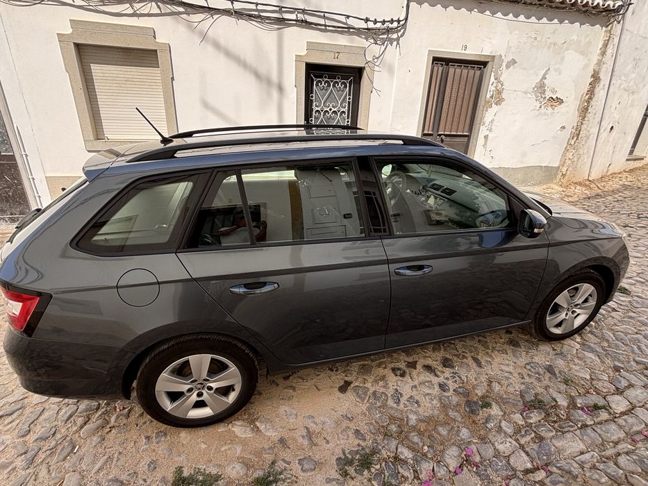 Carrinha Skoda Fabia
