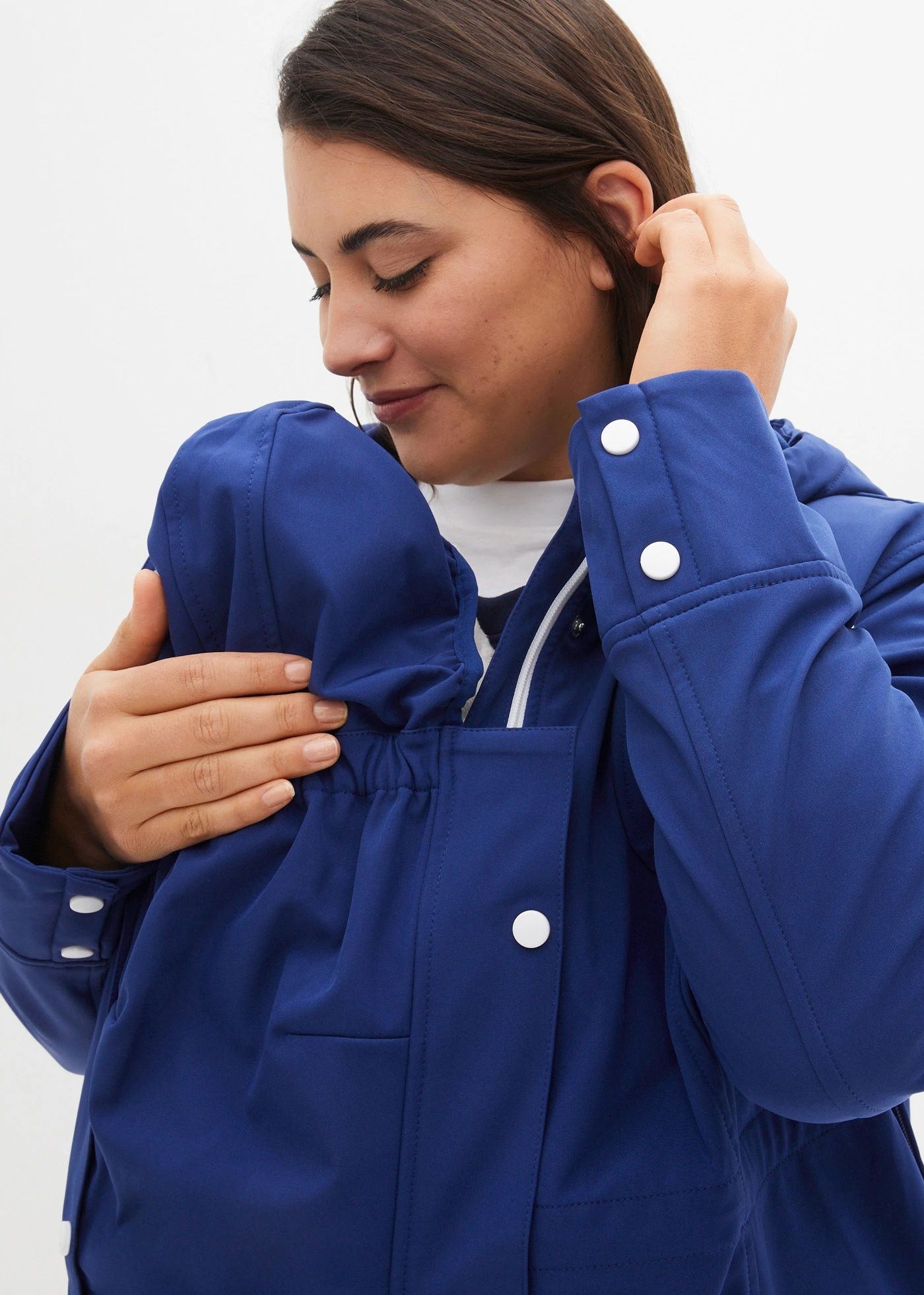 Kurtka softshell ciążowa z wstawką na nosidełko niemowlęce