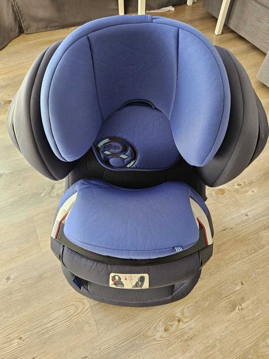 Fotelik samochodowy Cybex Juno 2-Fix 9-18 kg