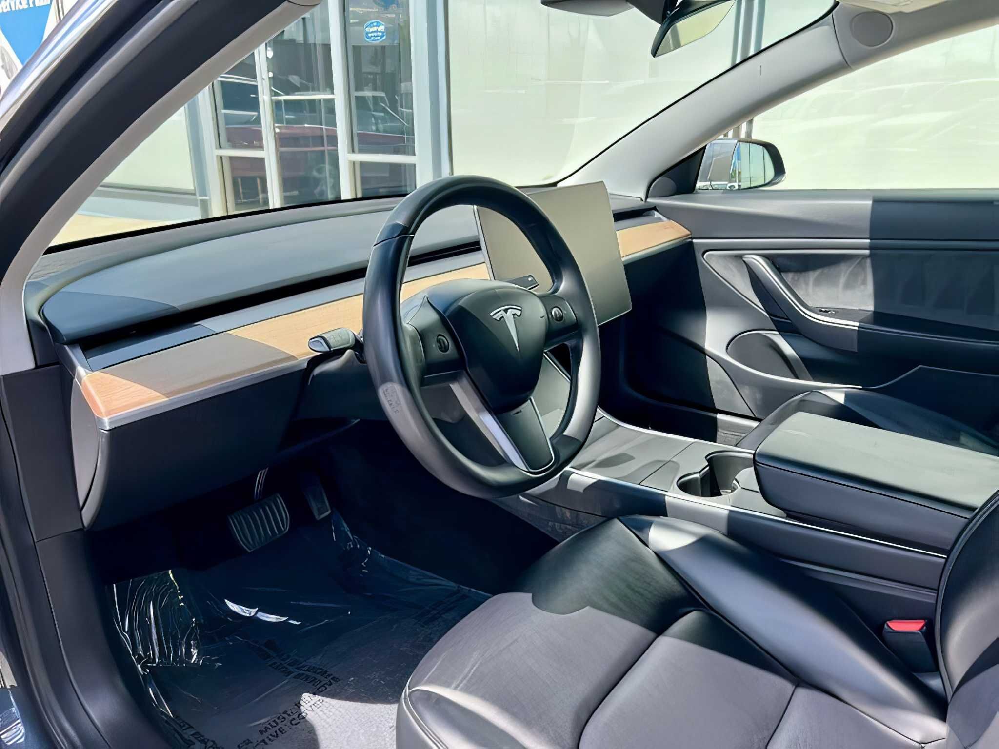2020 Tesla Model 3 Performance