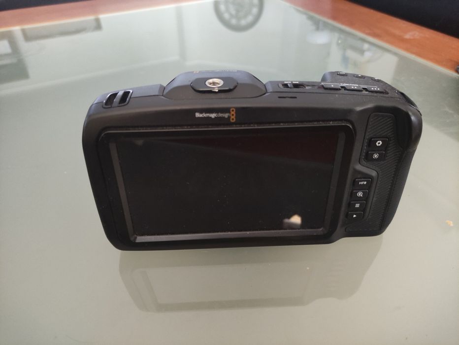 Kit Blackmagic pocket cinema camera 4K (quase perfeito)