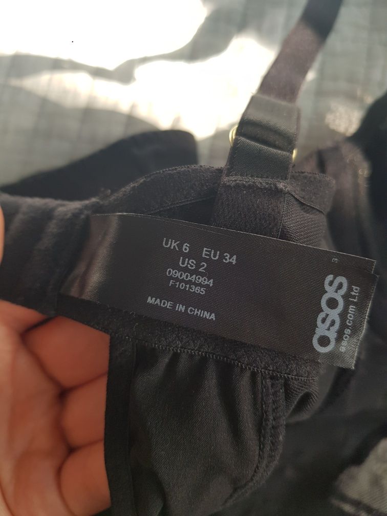 Nowa halka podkoszulka koszulka sukienka bielizna modelująca ASOS XS