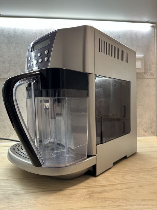 DeLonghi Magnifica Pronto Cappucino Ekspres Do Kawy z Młynkiem