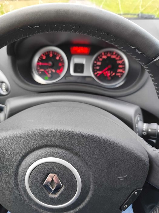 Sprzedam Renault Clio 3 1.5 dci